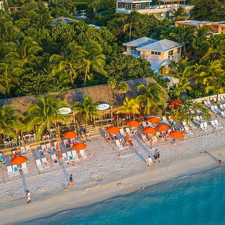 Paradise Beach Hotel & Resort West Bay Buitenkant foto